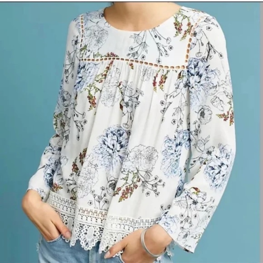 Anthropologie Maeve White Floral Long Sleeve Blouse With Crochet Lace Hem Size S